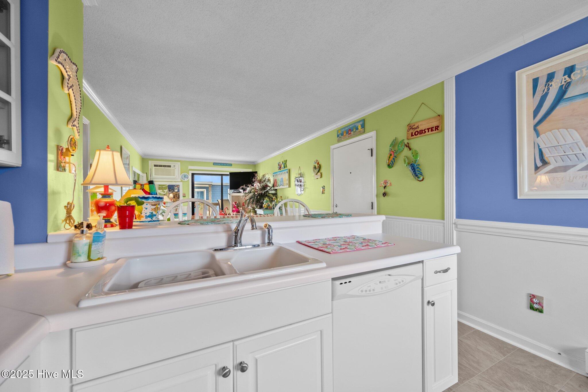 2196 New River Inlet Road, Unit 361 North Topsail Beach, NC 28460 - Photo 15 of 44 13-web-or-mls-_RAD6113