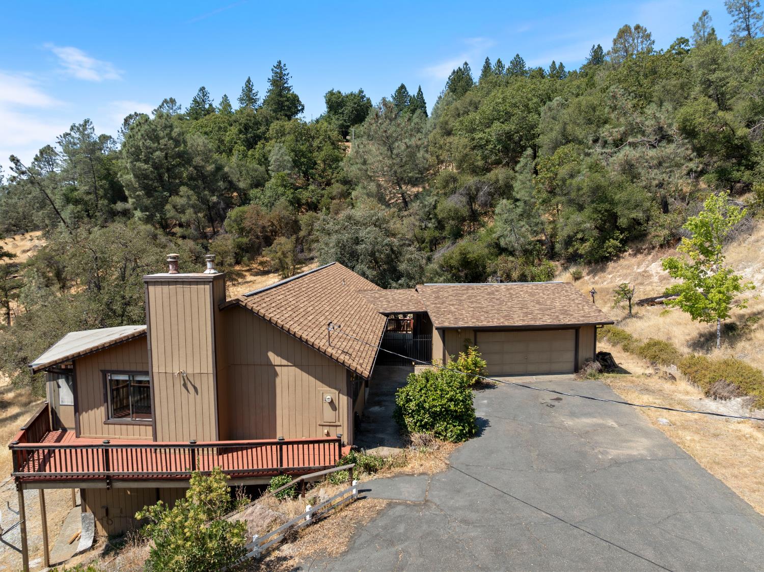 3830 Wilson Loop Placerville, CA 95667 - Photo 28 of 36 an aerial view of a house with a yard