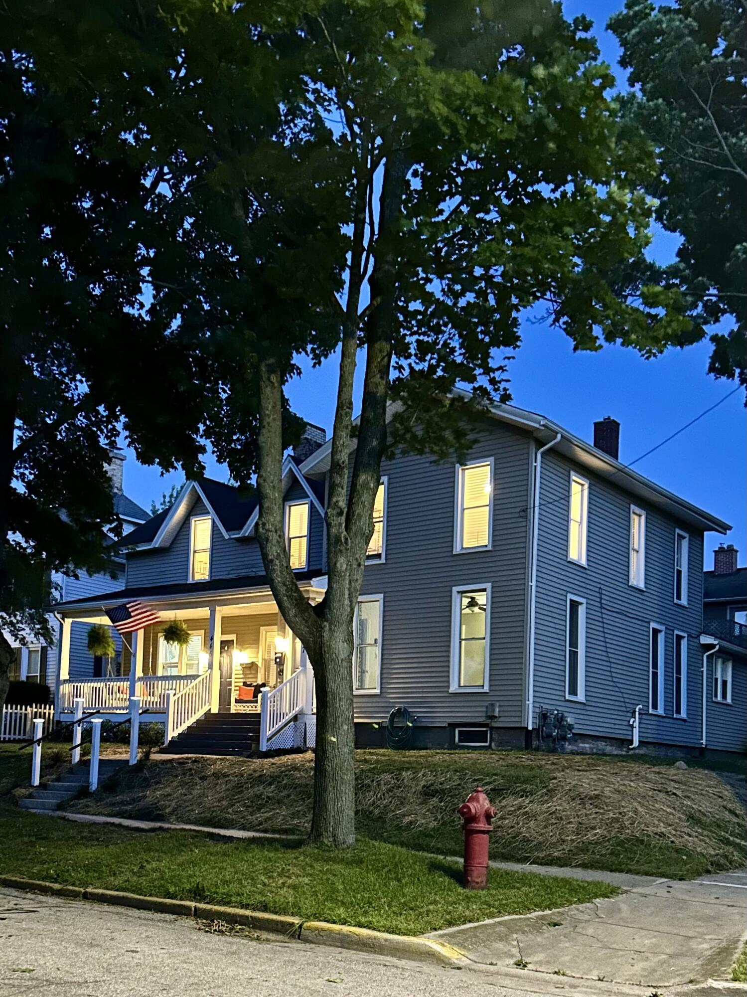 447 2nd Street Manistee, MI 49660 - Photo 2 of 59 Front of Home