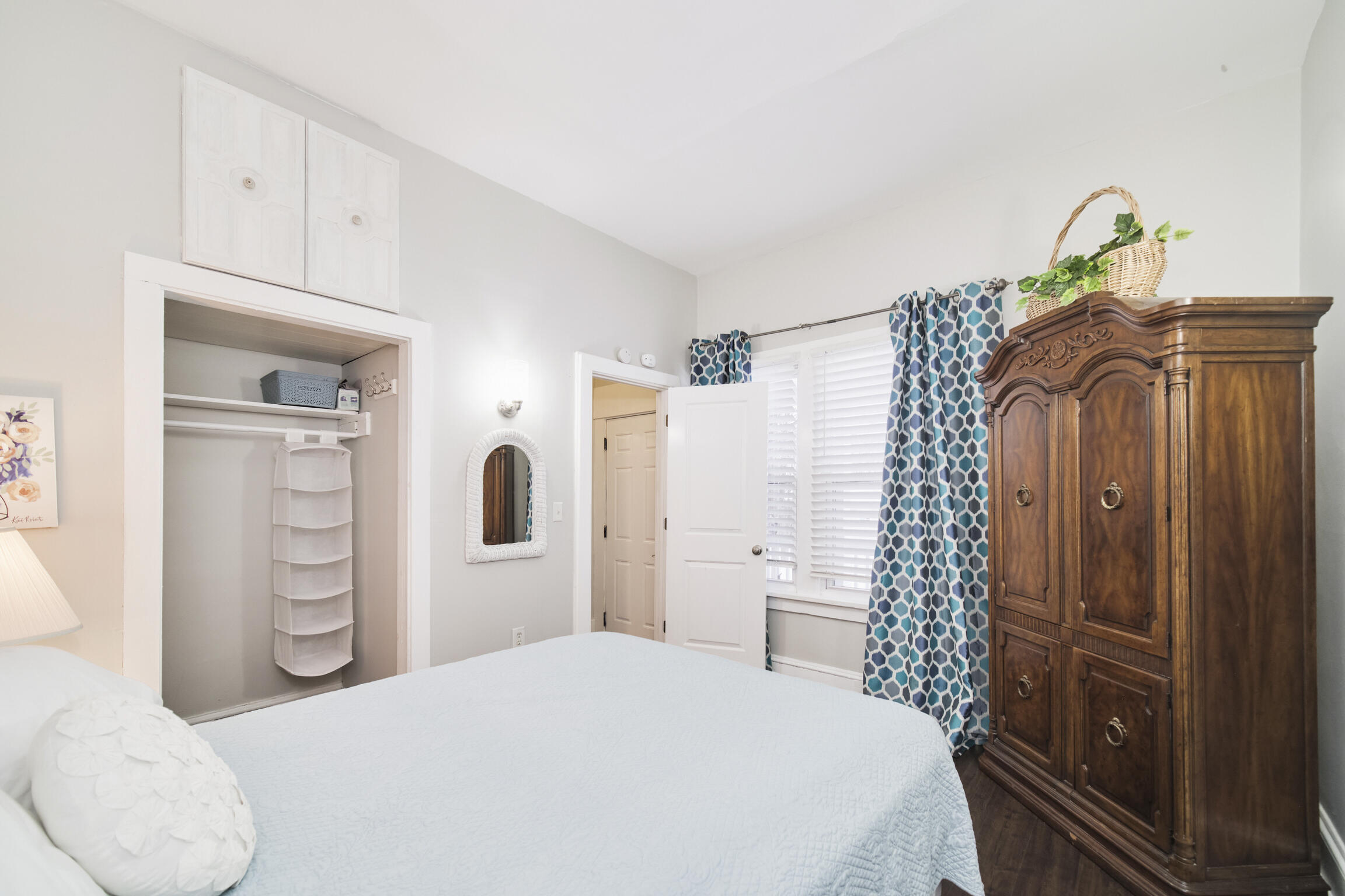 447 2nd Street Manistee, MI 49660 - Photo 23 of 59 445 Primary Bedroom