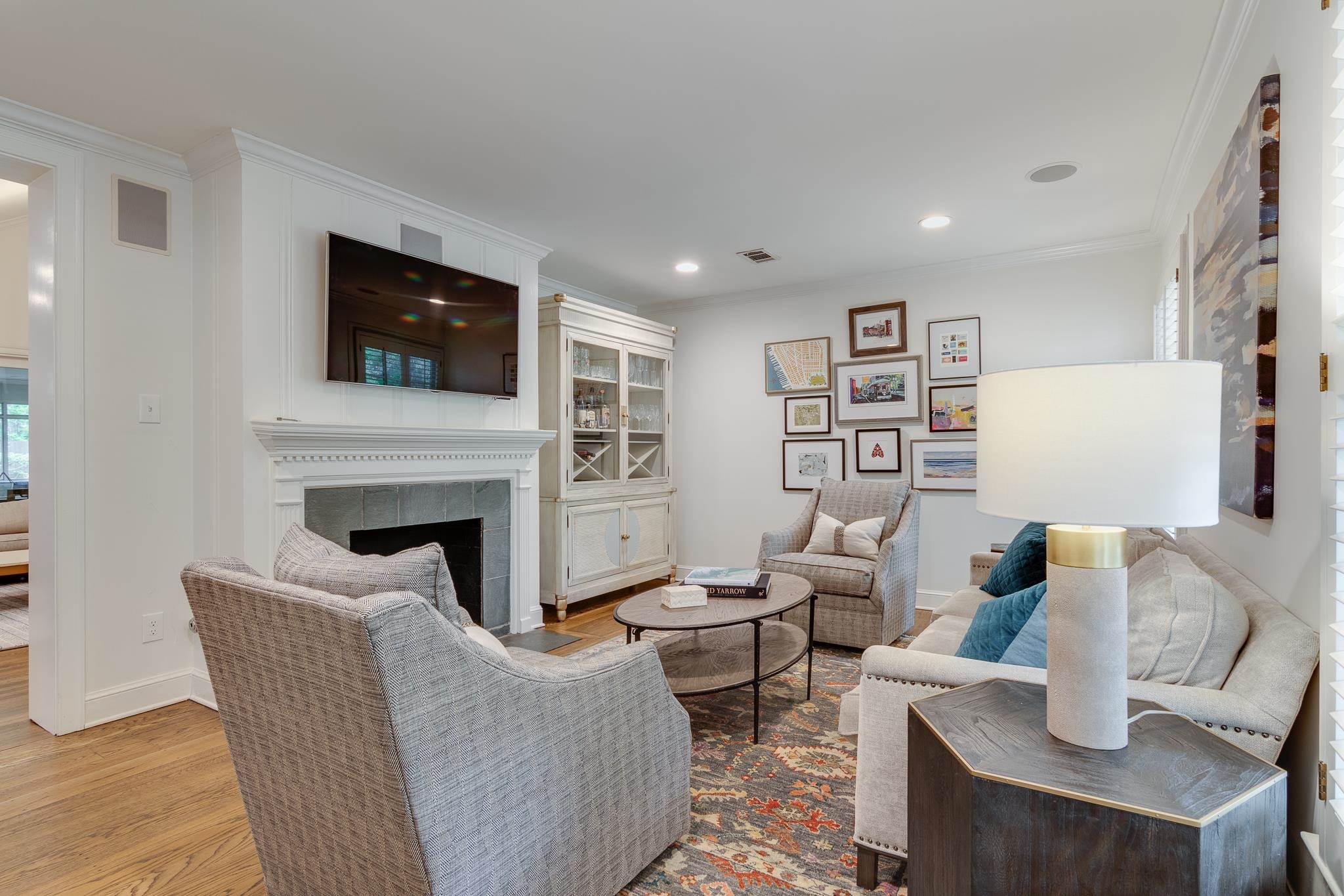 428 Greenfield Road Memphis, TN 38117 - Photo 4 of 25 Gallery Image 4