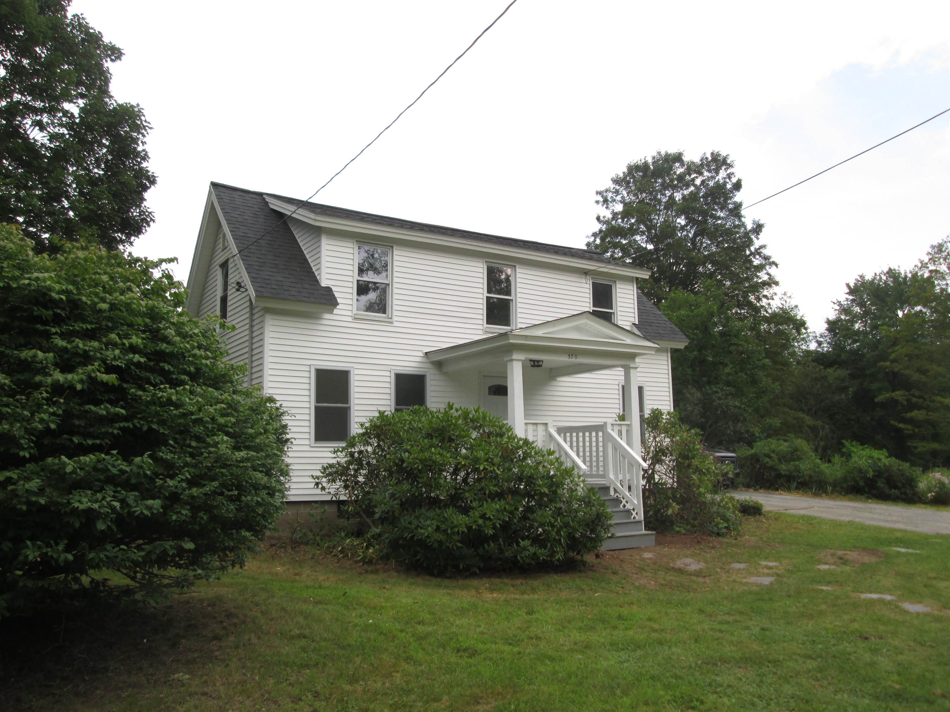 370 Mammoth Road Londonderry, NH 03053 - Photo 13 of 37 Gallery Image 13