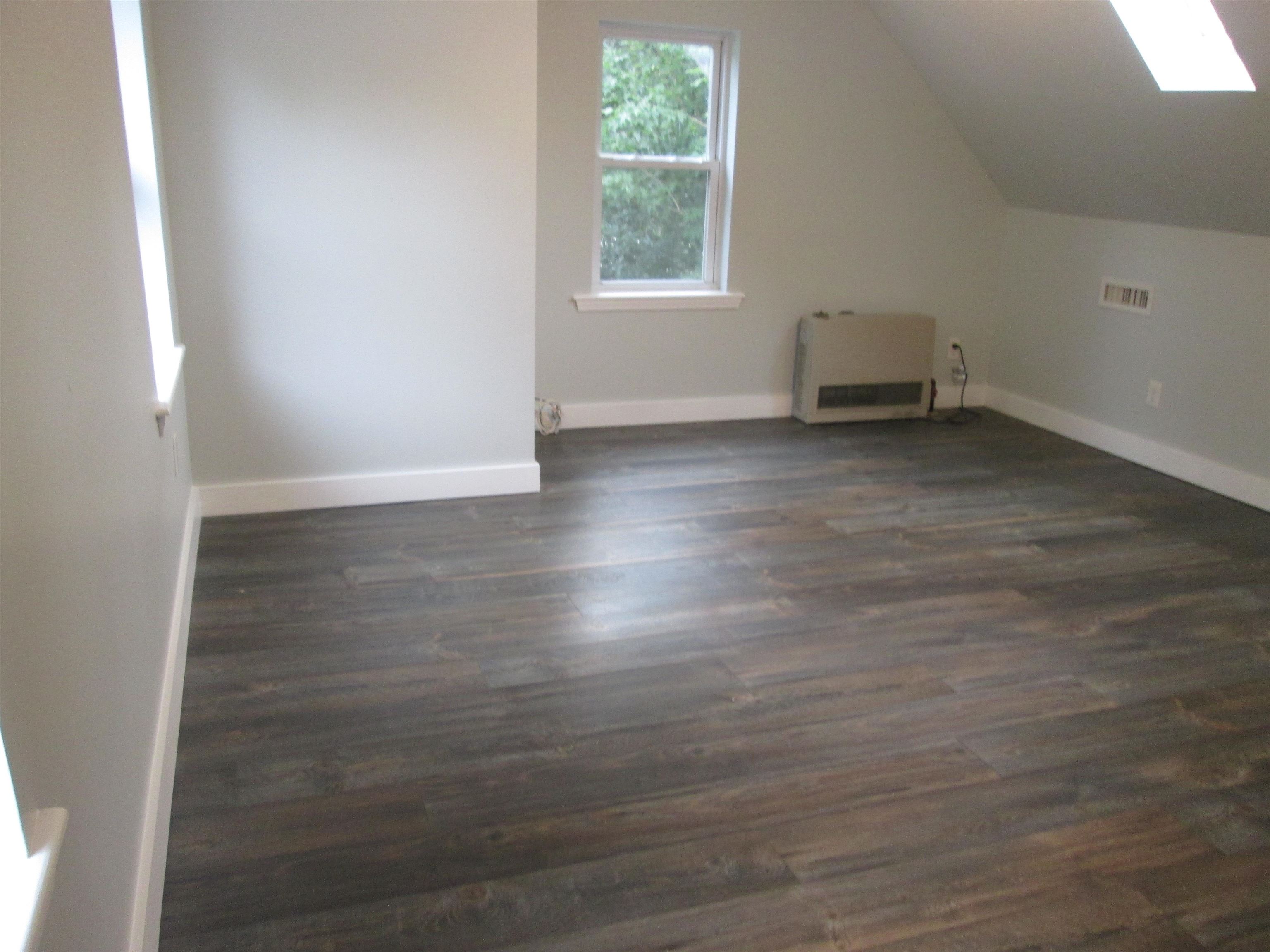 370 Mammoth Road Londonderry, NH 03053 - Photo 26 of 37 Gallery Image 26