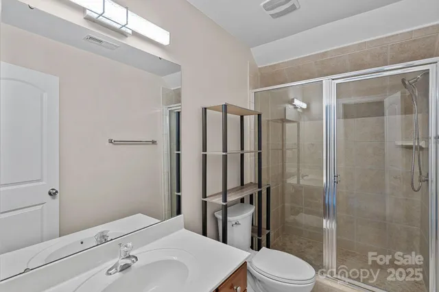 $675,000 | 123 Hedgewood Drive, Mooresville, NC 28115