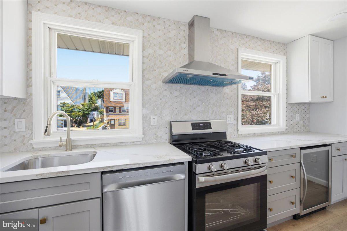 9955 Bridle Road Philadelphia, PA 19115 - Photo 15 of 36 Kitchen