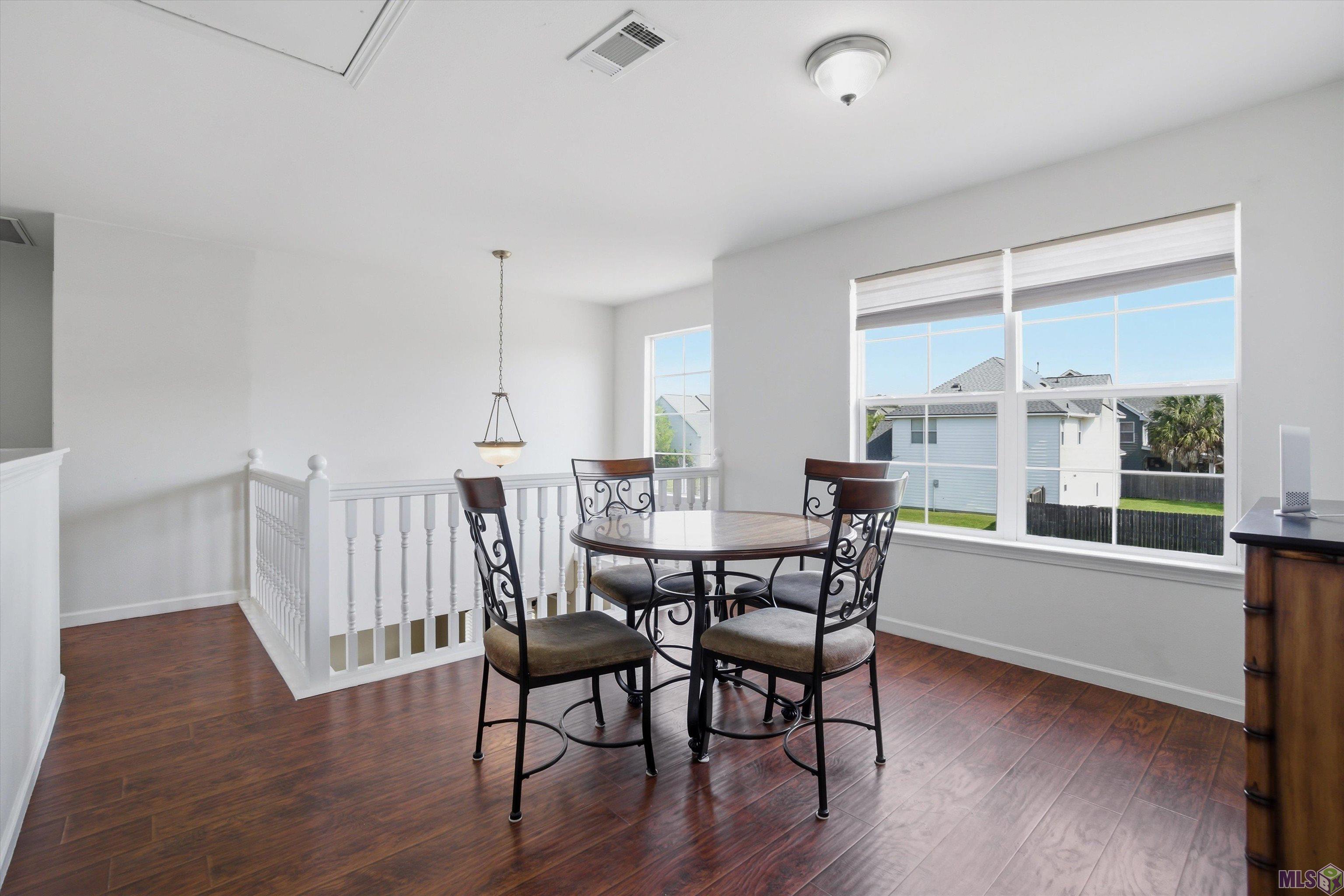 14222 Cedar Pointe Avenue Baton Rouge, LA 70809 - Photo 18 of 29 Upstairs Loft Area