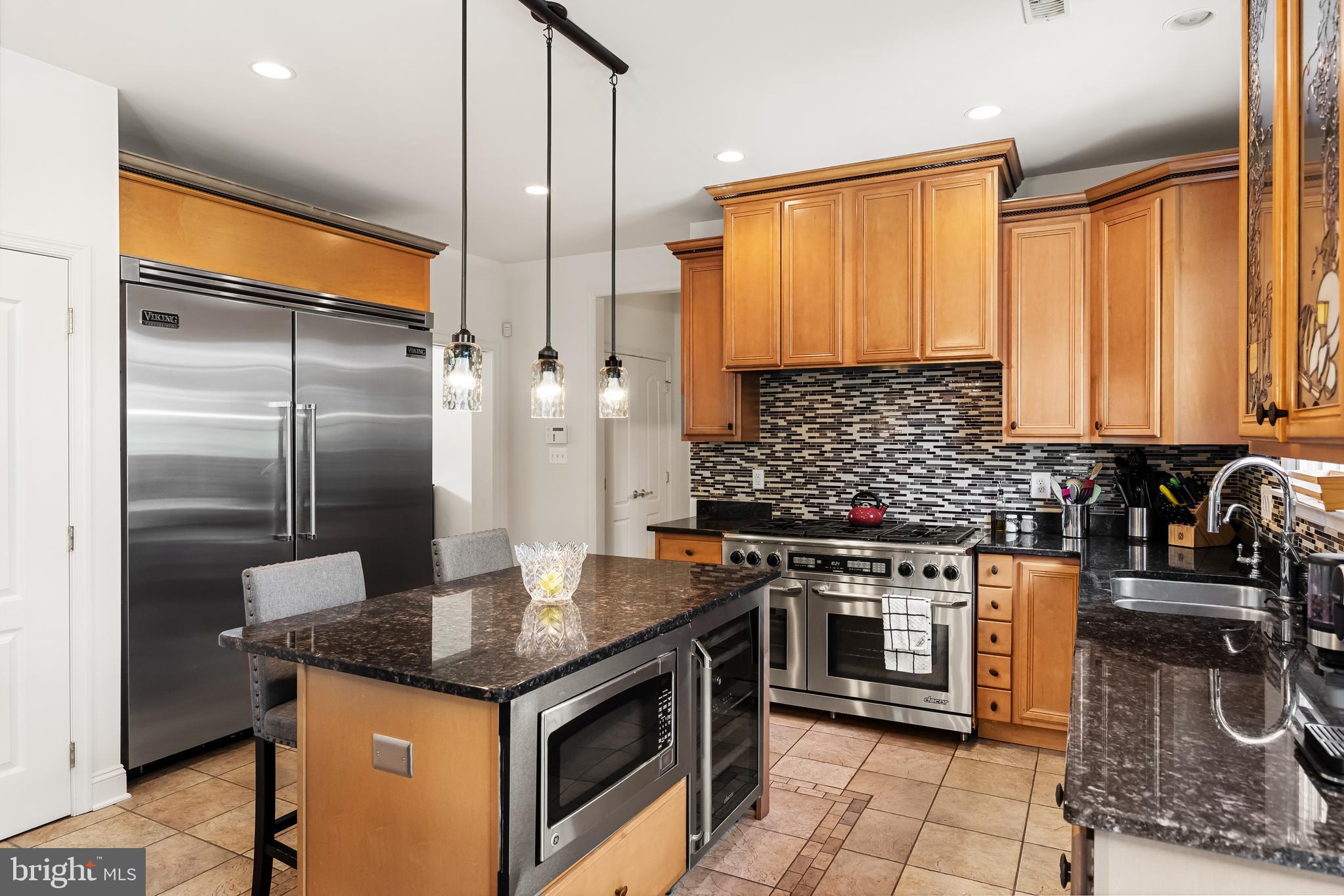 17 South Elmwood Road Marlton, NJ 08053 - Photo 13 of 47