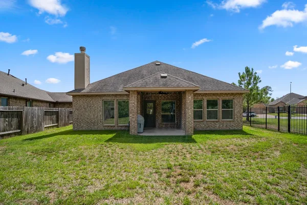 $350,000 | 5319 Claymore Meadow Lane, Spring, TX 77389