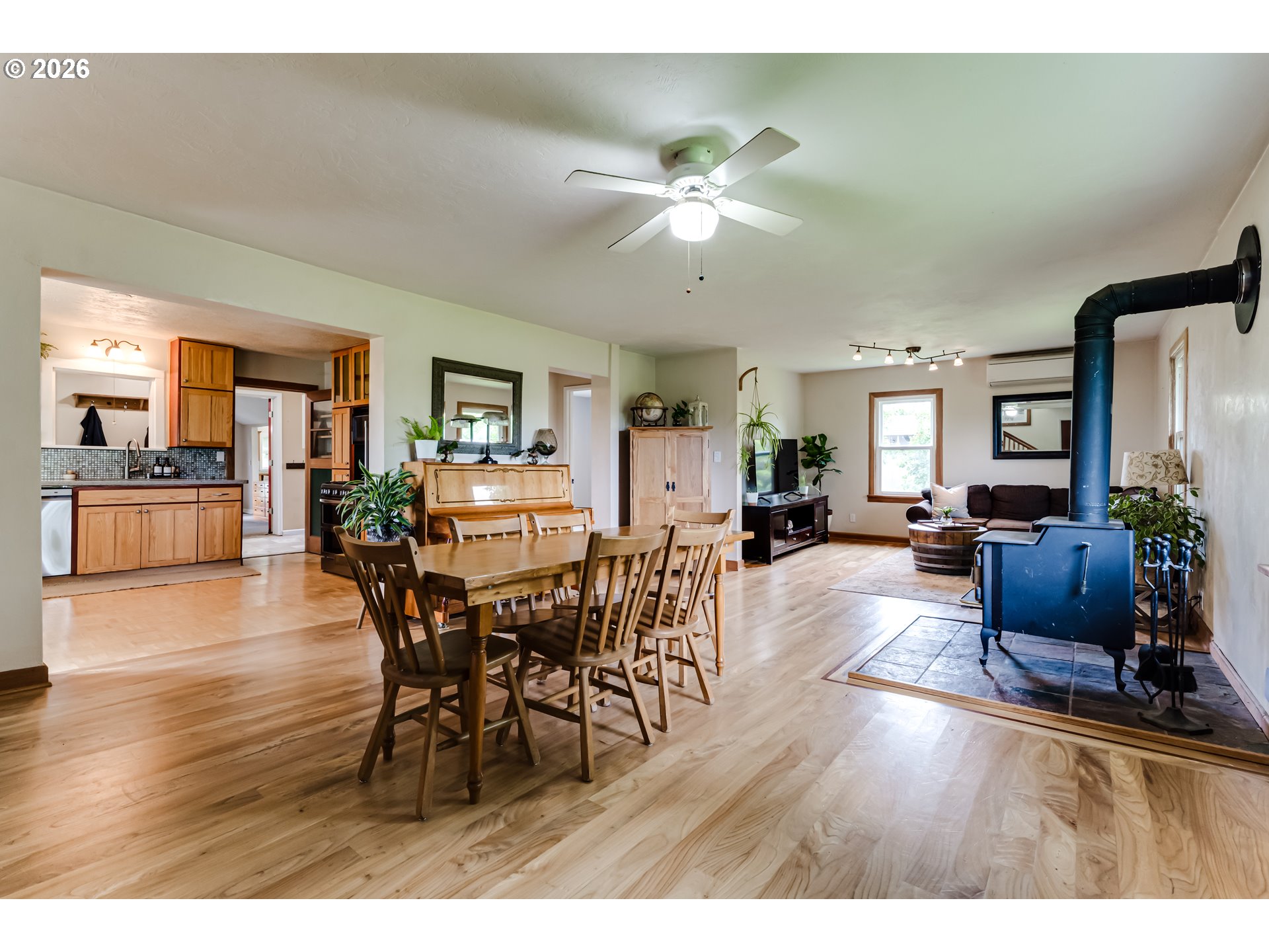 81887 Davisson Road Creswell, OR 97426 - Photo 14 of 43