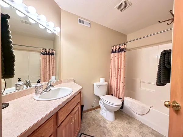 $335,000 | 408 Rako Street Southeast, Bemidji, MN 56601