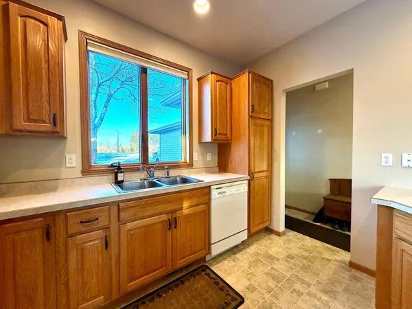 $335,000 | 408 Rako Street Southeast, Bemidji, MN 56601