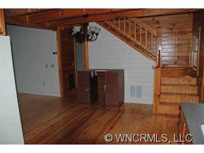 73 Portland Ridge Cashiers, NC 28717 - Photo 5 of 10 Gallery Image 5
