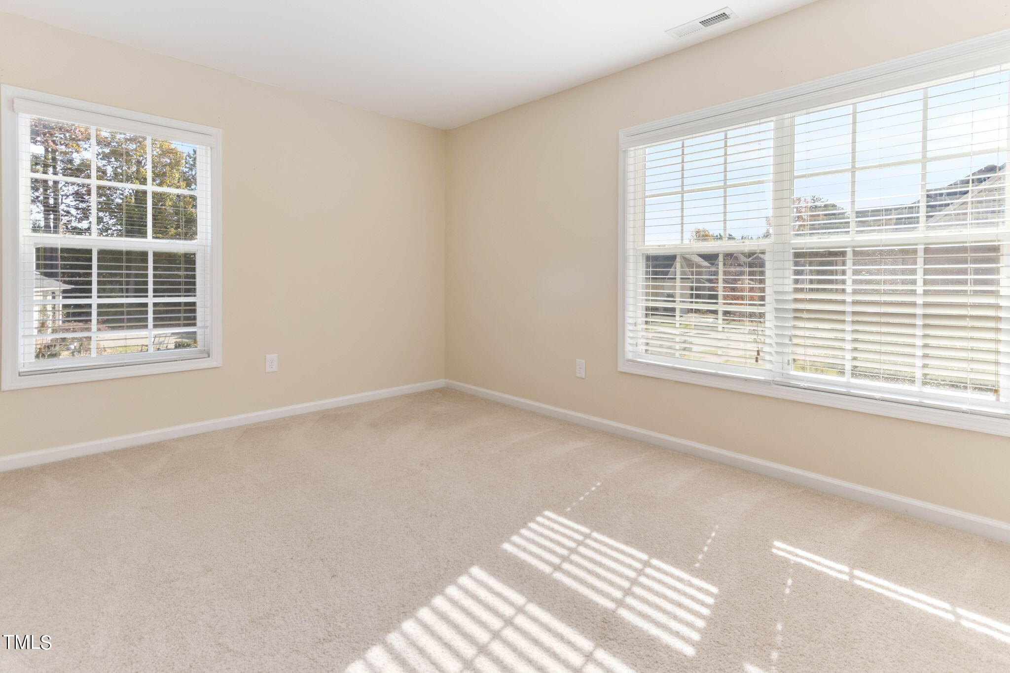 1237 Mantra Court Cary, NC 27513 - Photo 27 of 34 1237 mantra pic30