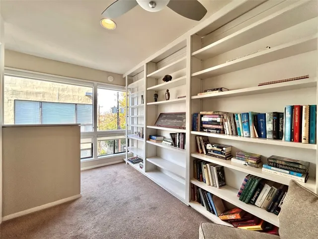 $3,695 | 1106 West 6th Street, Unit 205, Austin, TX 78703