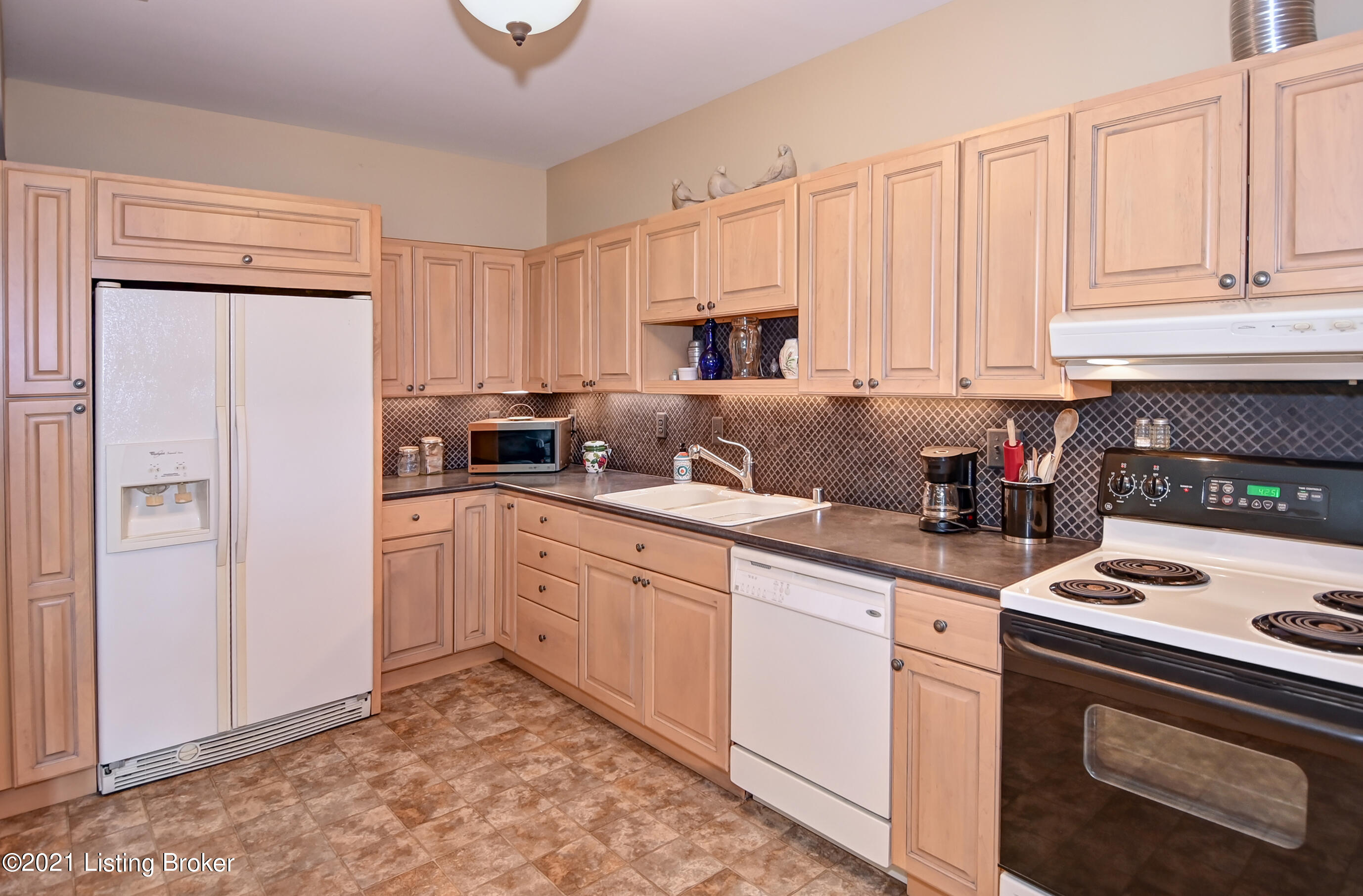 859 Travis Road Taylorsville, KY 40071 - Photo 64 of 97 63- 859TravisRd-73