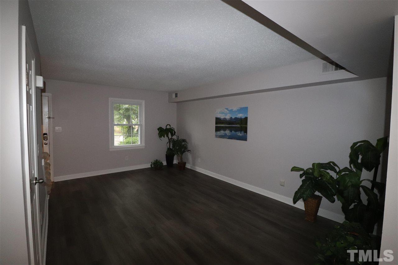 149 Jones Franklin Road, Unit D Raleigh, NC 27606 - Photo 6 of 26