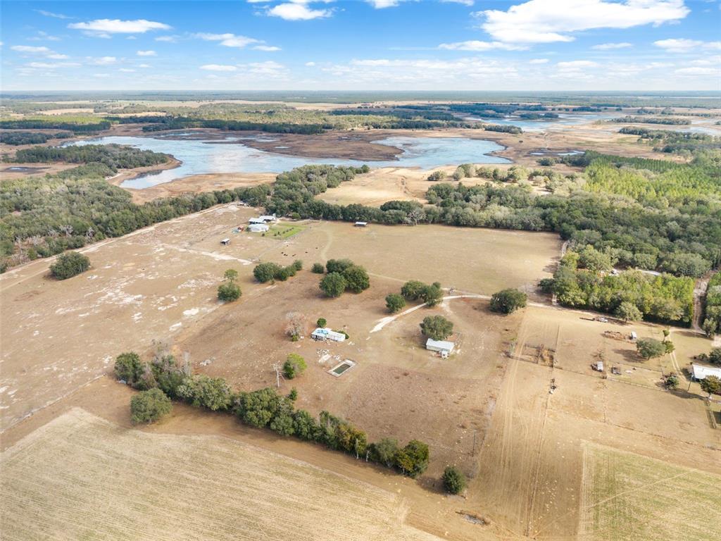 11406 Southwest 274 Street Newberry, FL 32669 - Photo 14 of 14 a view of beach and ocean
