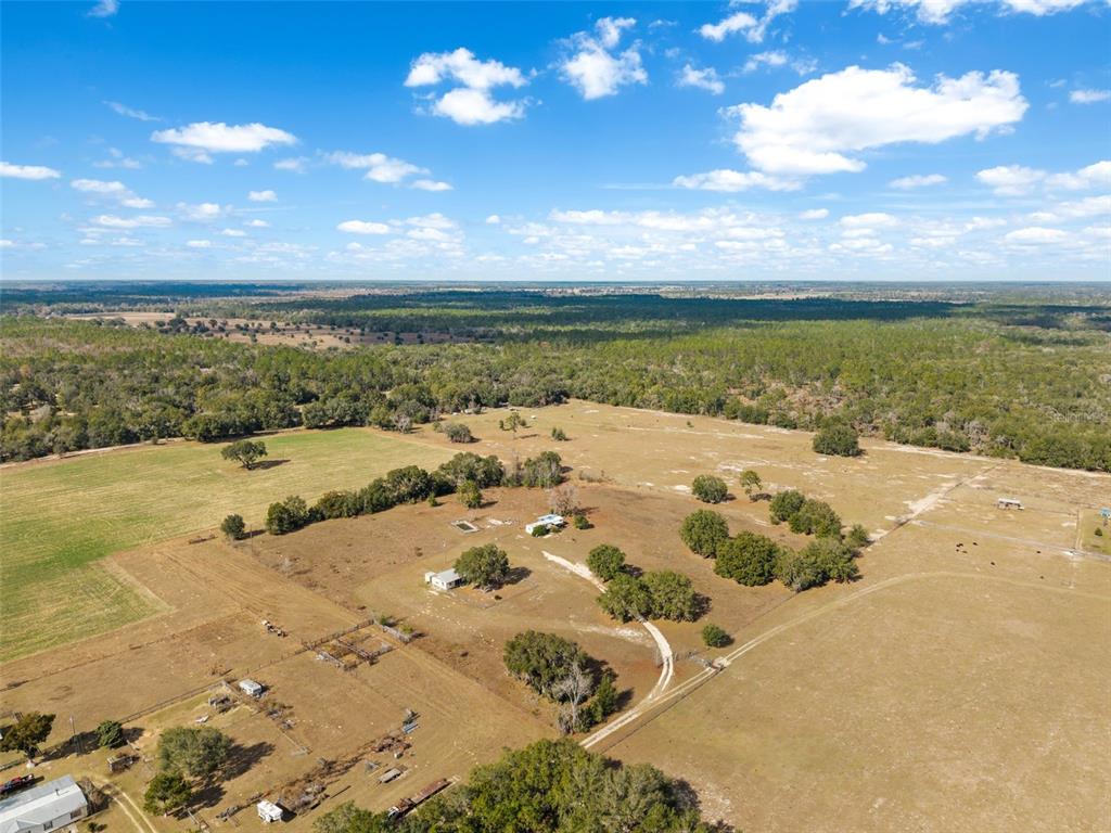 11406 Southwest 274 Street Newberry, FL 32669 - Photo 10 of 14 a view of an ocean and beach