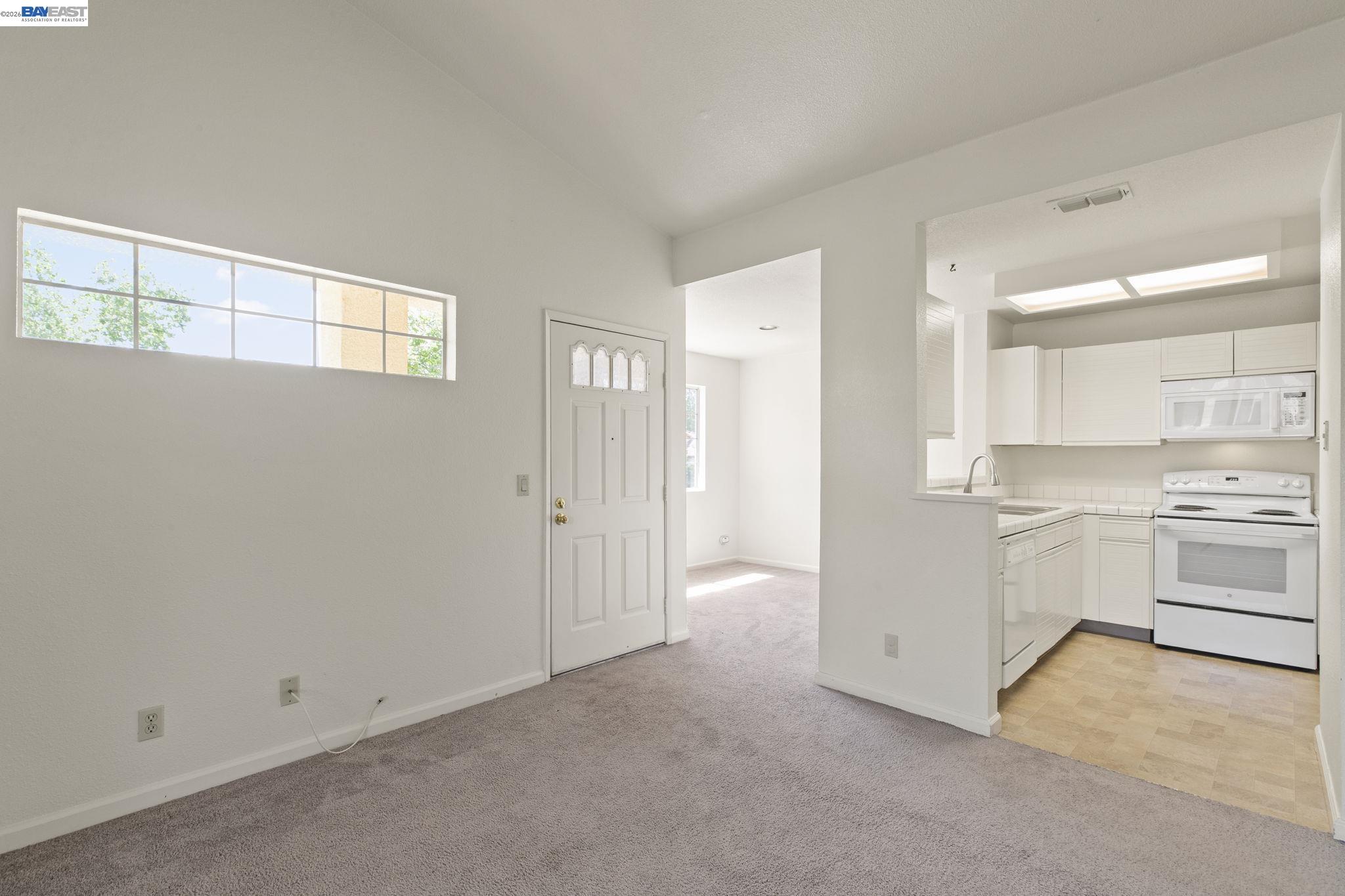 6967 Stagecoach Road, Unit G Dublin, CA 94568 - Photo 11 of 48