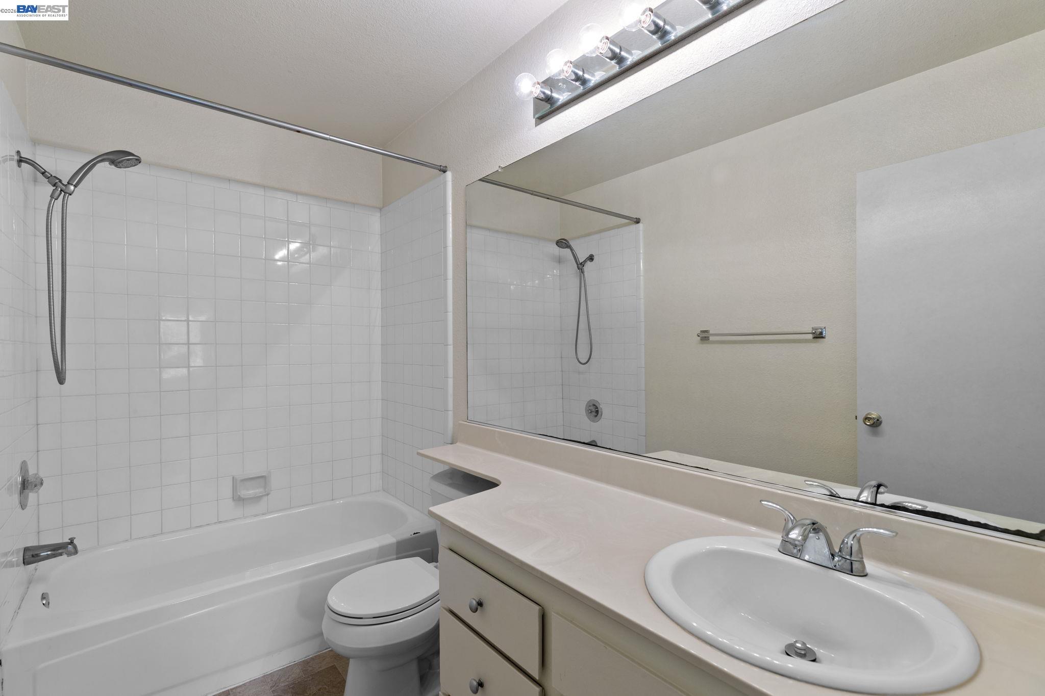 6967 Stagecoach Road, Unit G Dublin, CA 94568 - Photo 40 of 48