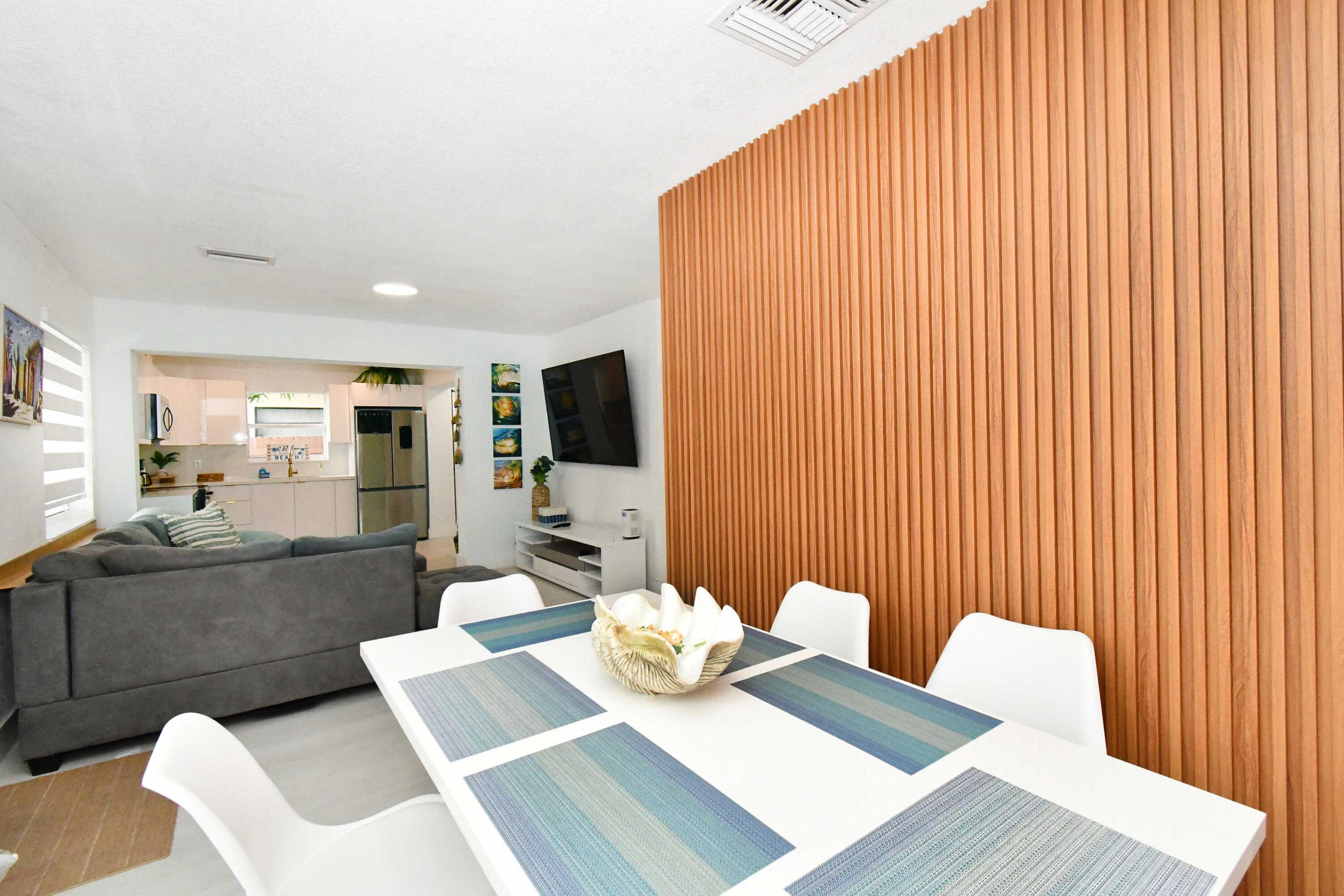 813 Southwest 3rd Court Delray Beach, FL 33444 - Photo 11 of 25 edit 20