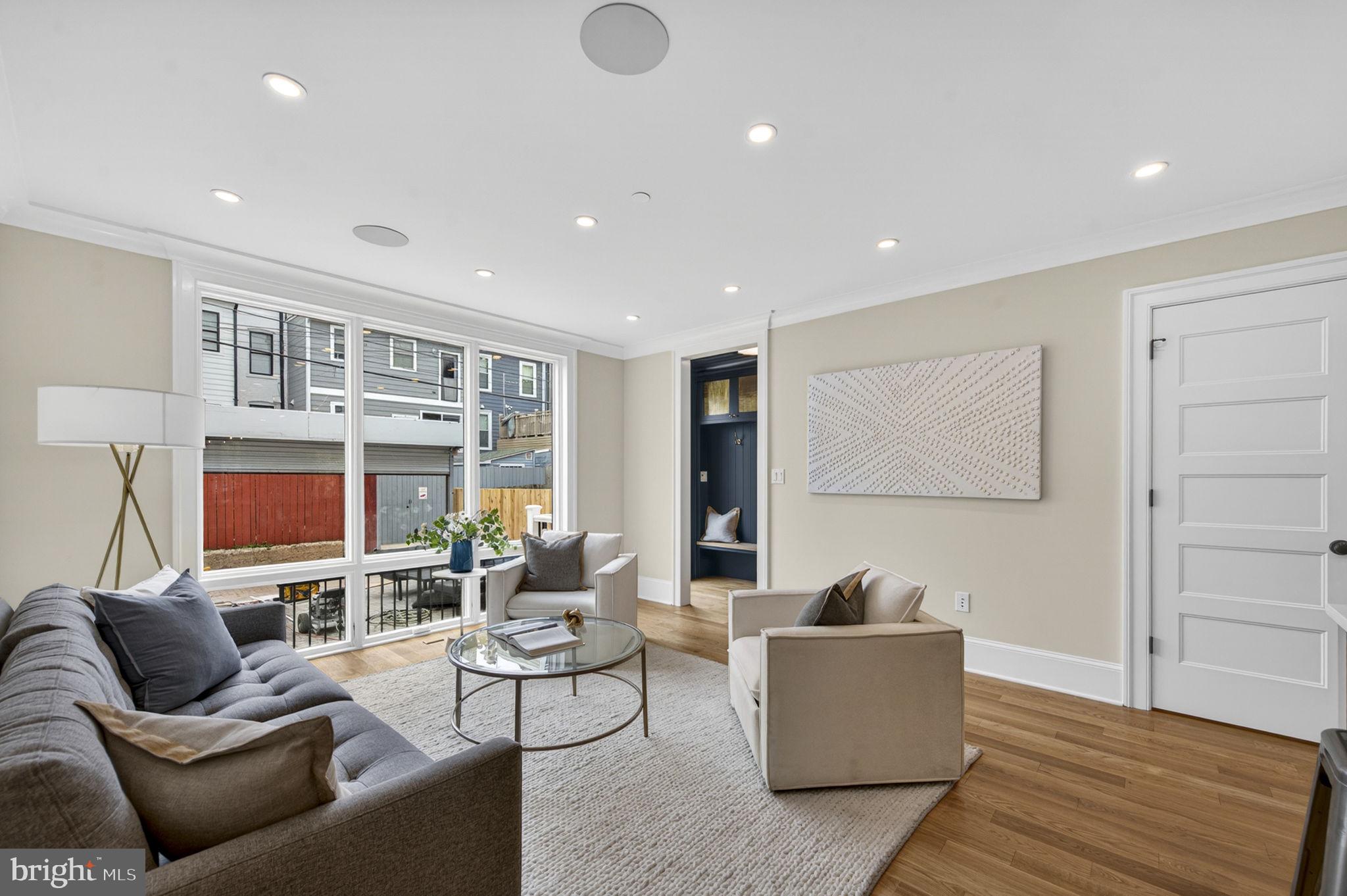 647 E Street Northeast Washington, DC 20002 - Photo 14 of 50