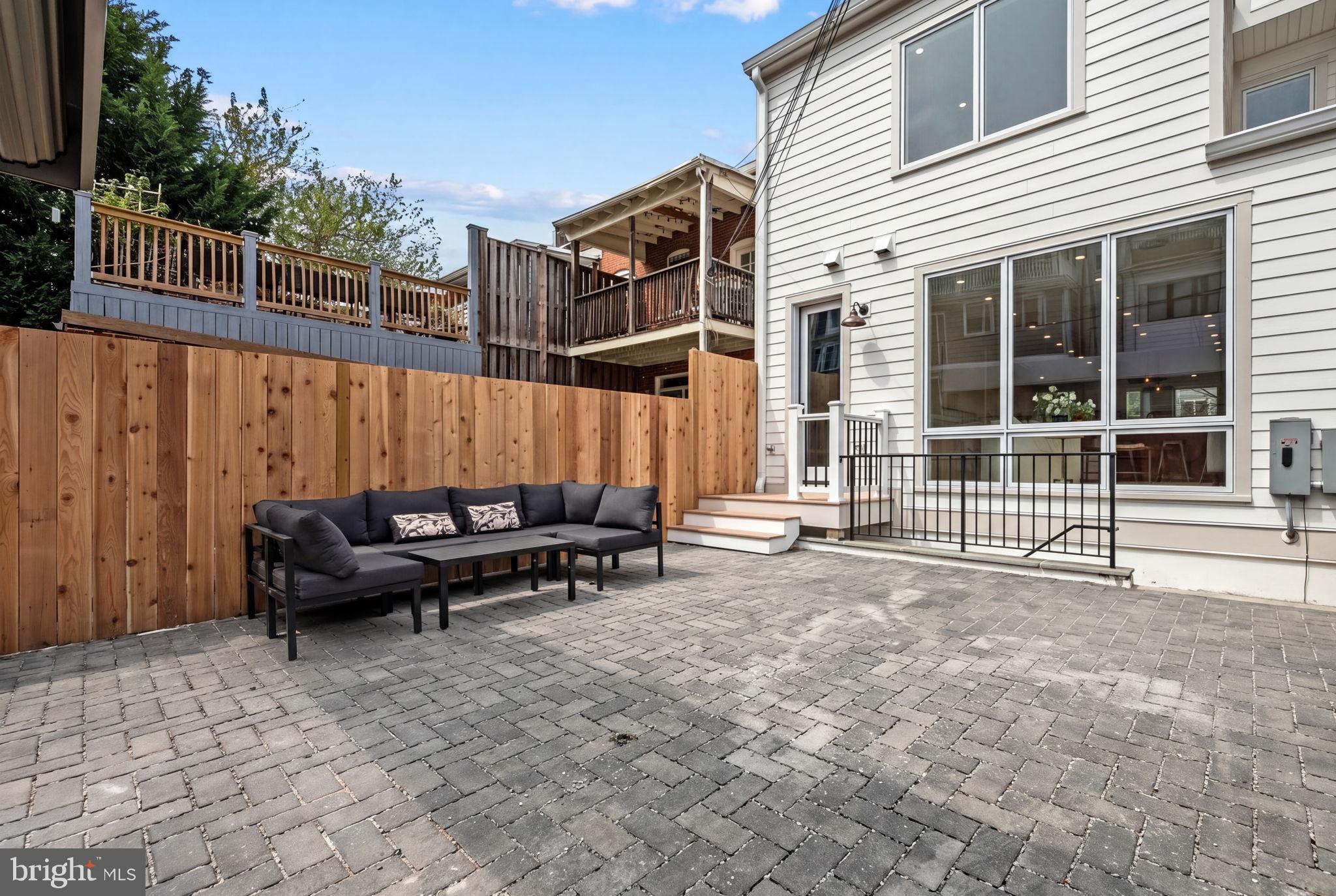 647 E Street Northeast Washington, DC 20002 - Photo 15 of 50