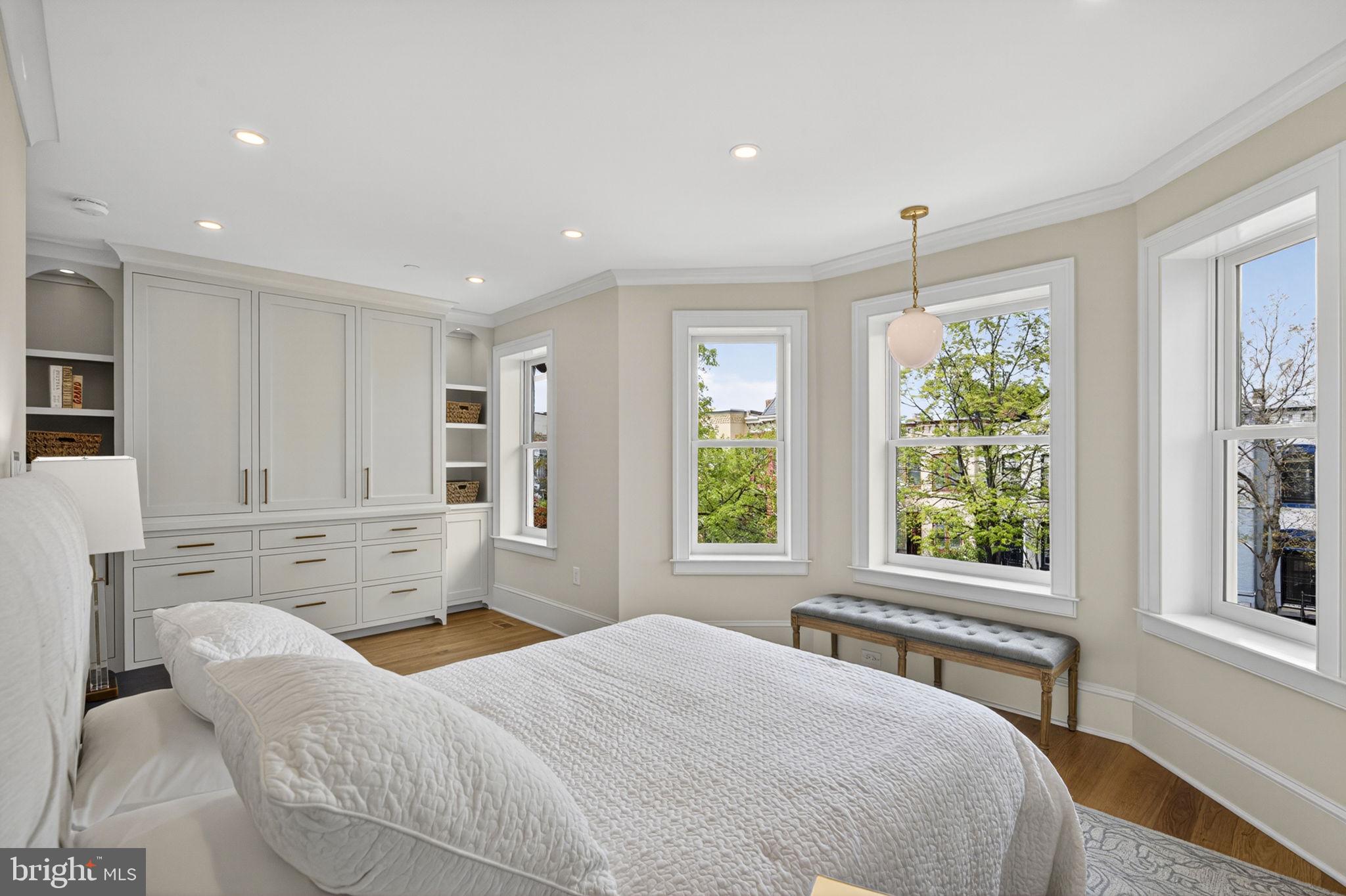 647 E Street Northeast Washington, DC 20002 - Photo 20 of 50