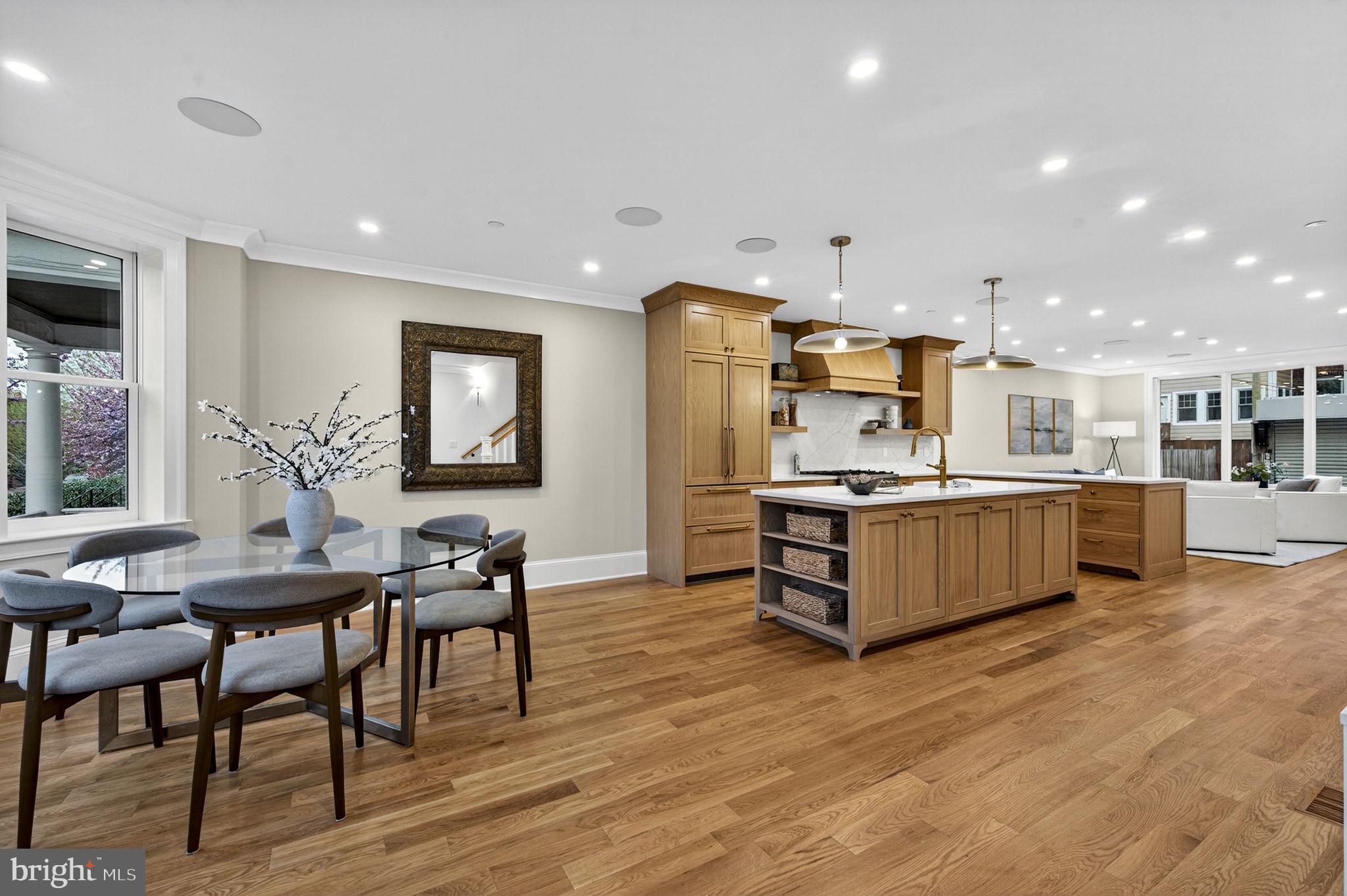 647 E Street Northeast Washington, DC 20002 - Photo 3 of 50