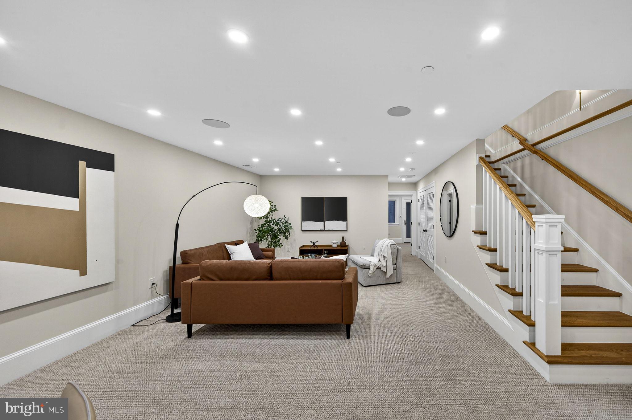 647 E Street Northeast Washington, DC 20002 - Photo 38 of 50