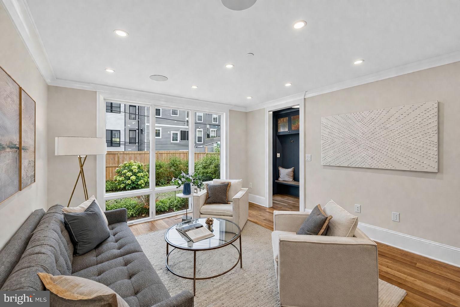 647 E Street Northeast Washington, DC 20002 - Photo 9 of 50