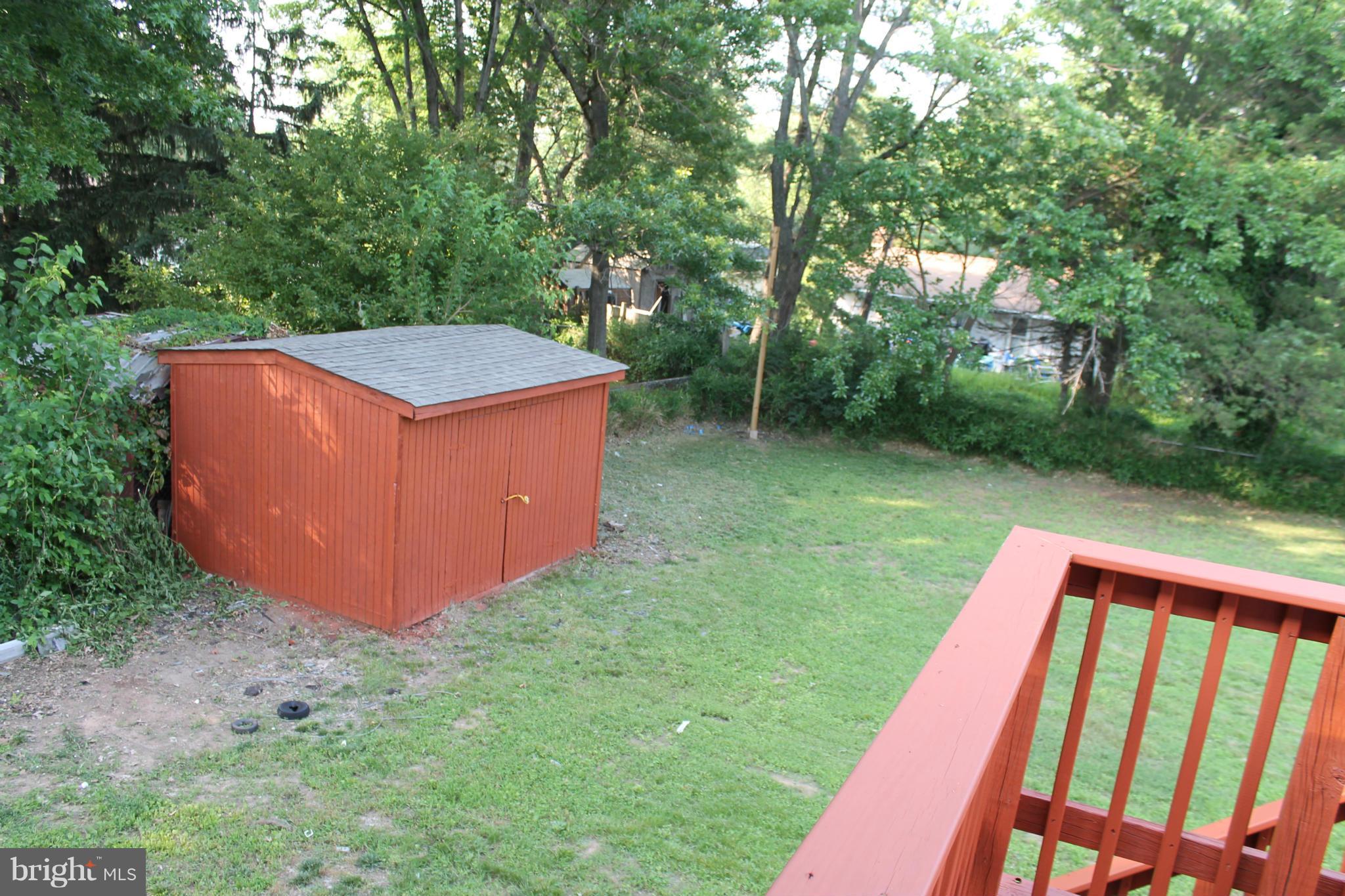 205 East Tazewell Road Sterling, VA 20164 - Photo 11 of 20 Exterior (Rear)