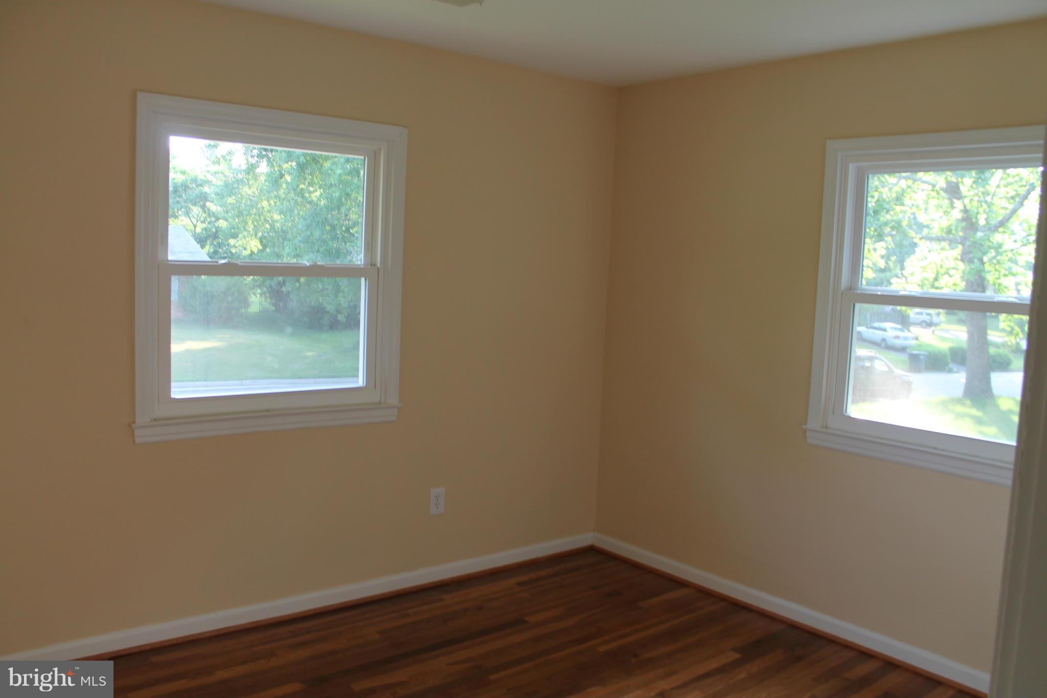 205 East Tazewell Road Sterling, VA 20164 - Photo 15 of 20 Bedroom
