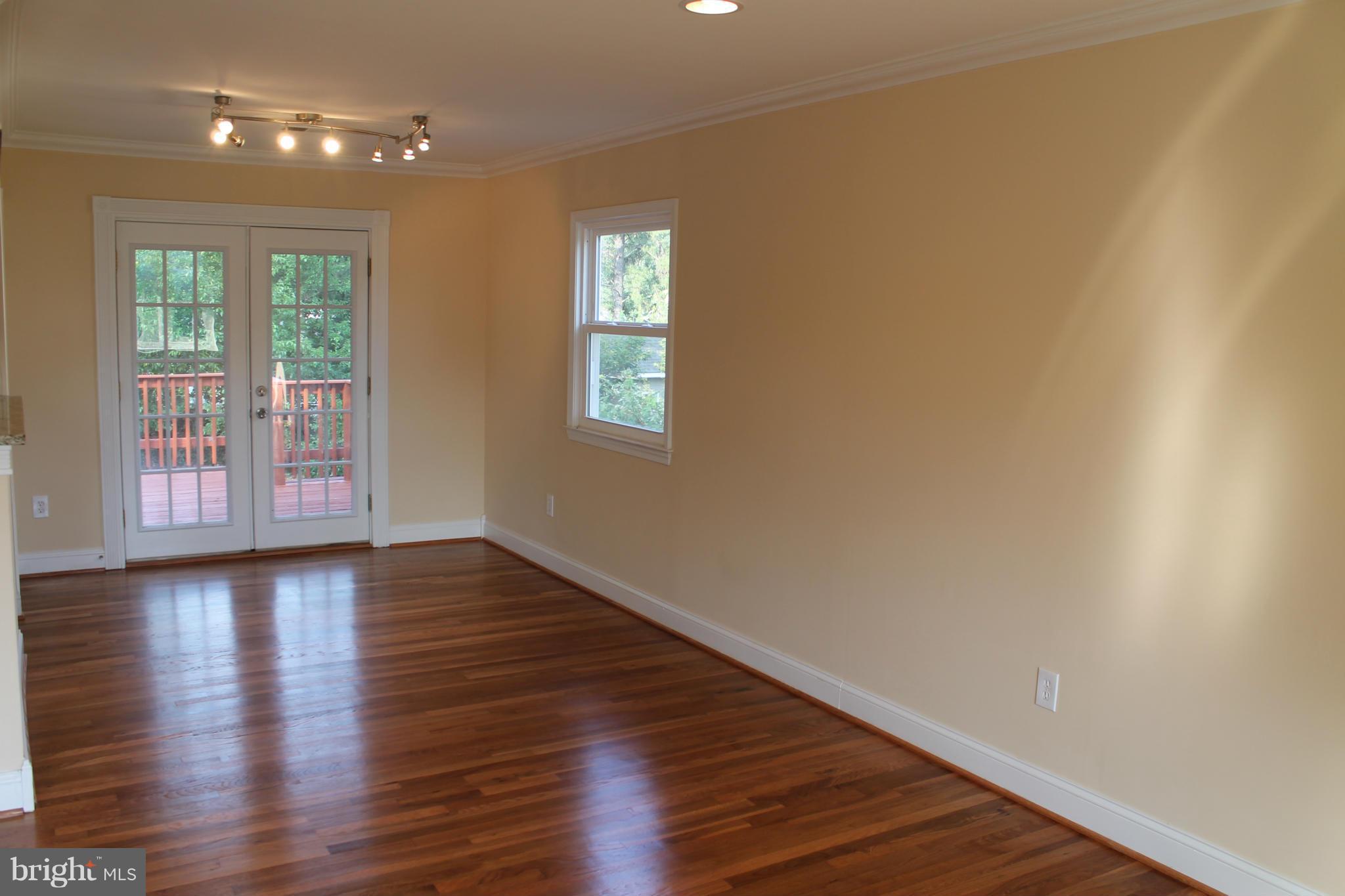 205 East Tazewell Road Sterling, VA 20164 - Photo 6 of 20 Interior (General)