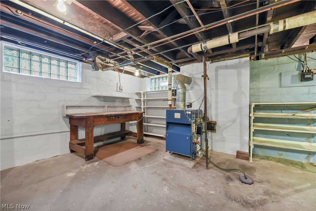 3352 Clarendon Road Cleveland, OH 44118 - Photo 29 of 35 Gallery Image 29