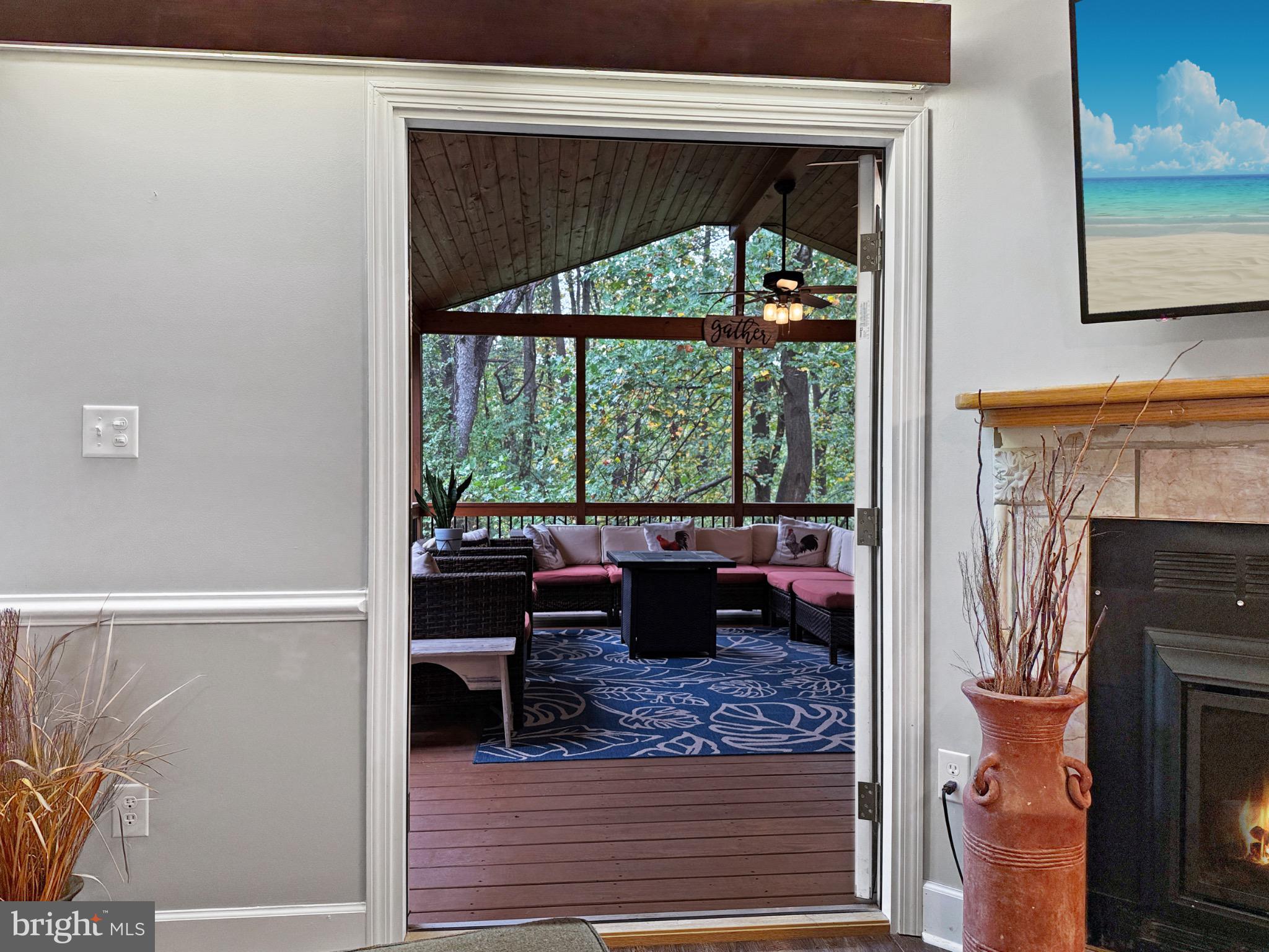 8749 Ramsburg Road Thurmont, MD 21788 - Photo 28 of 61 a view of a livingroom with furniture and window