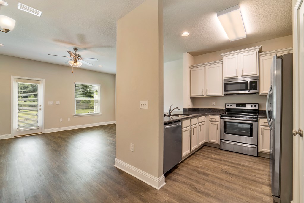 25806 Pollard Road, Unit 81 Daphne, AL 36526 - Photo 3 of 14