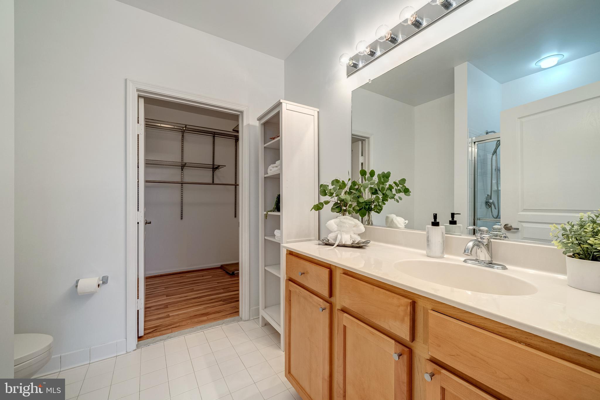 12000 Market Street, Unit 235 Reston, VA 20190 - Photo 28 of 45 Attached Bath