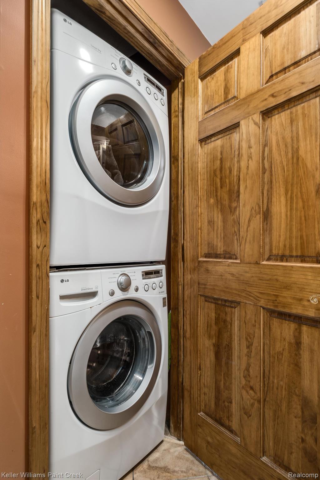 5975 Lake Road Otter Lake, MI 48464 - Photo 32 of 52 Laundry
