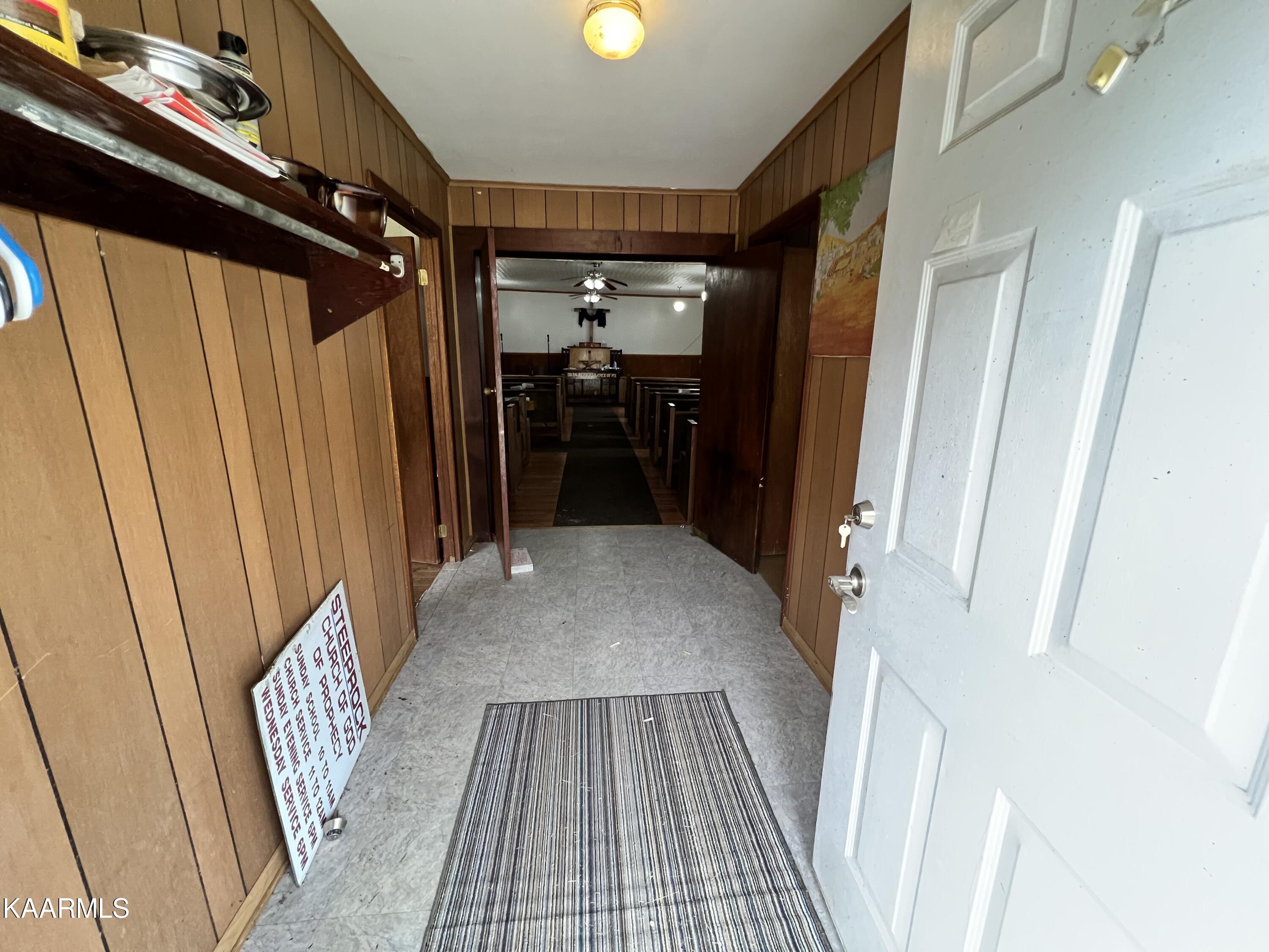 2667 Hurricane Road Jonesville, VA 24263 - Photo 20 of 28 F644EC76-19E8-4140-A65B-B5C5A9A9DBB9