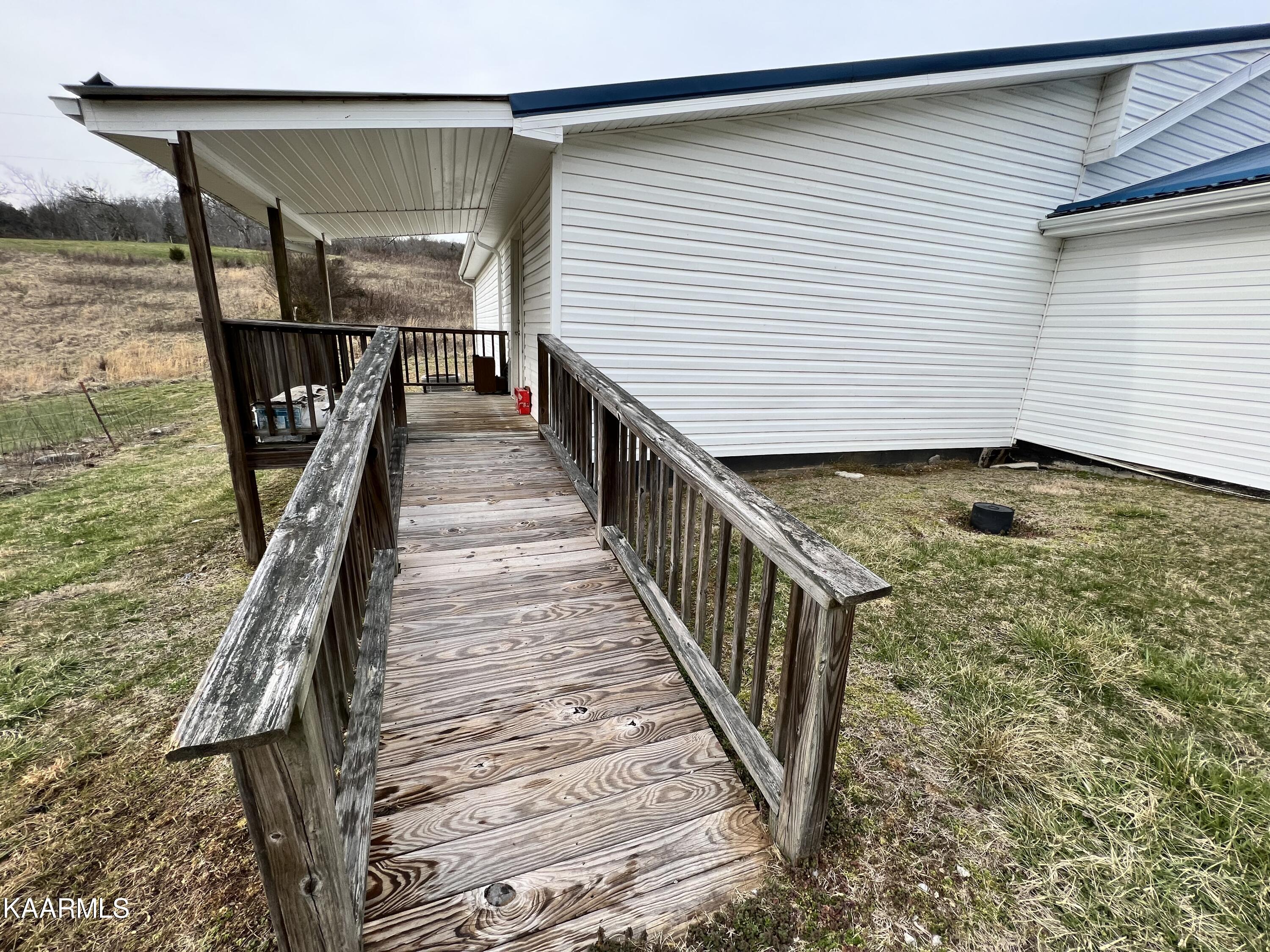 2667 Hurricane Road Jonesville, VA 24263 - Photo 23 of 28 1B3413CD-AFF4-4FFA-8580-9CCC8FC5EBD4
