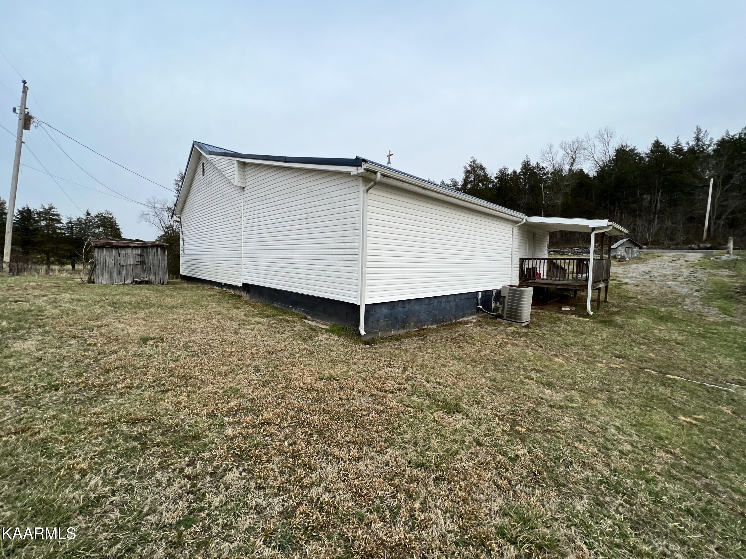 2667 Hurricane Road Jonesville, VA 24263 - Photo 24 of 28 5C6FE3C1-AA1B-4D48-8CB1-4FEC6FEF904C