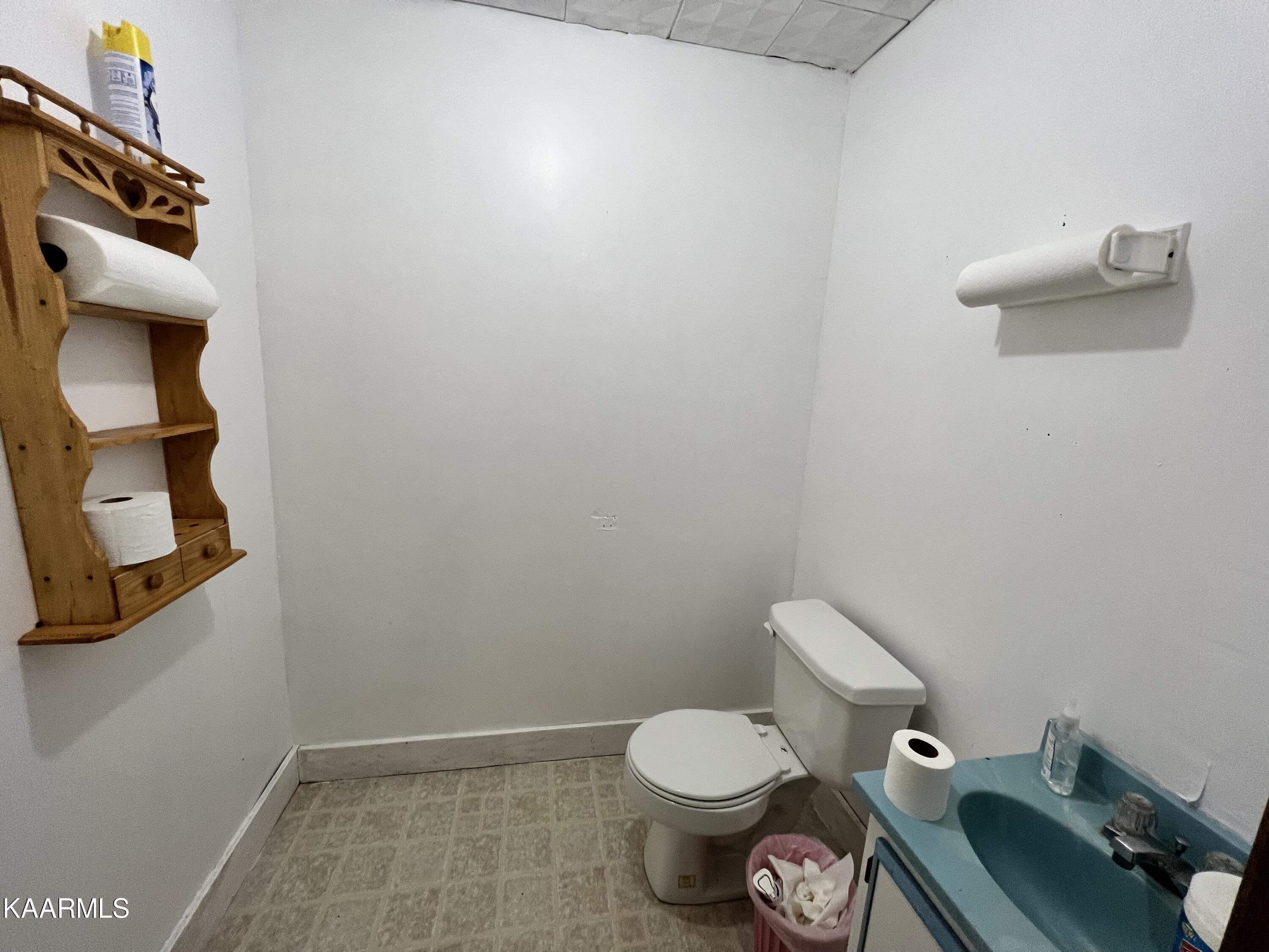 2667 Hurricane Road Jonesville, VA 24263 - Photo 4 of 28 E6D30F04-DECC-4370-A2F3-067EDE763F3D