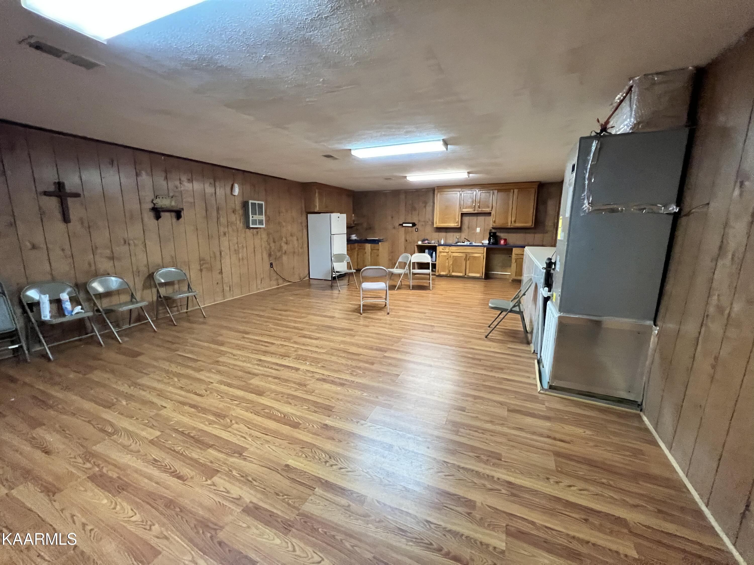 2667 Hurricane Road Jonesville, VA 24263 - Photo 7 of 28 24848130-600E-495A-8900-58CE138BC85F