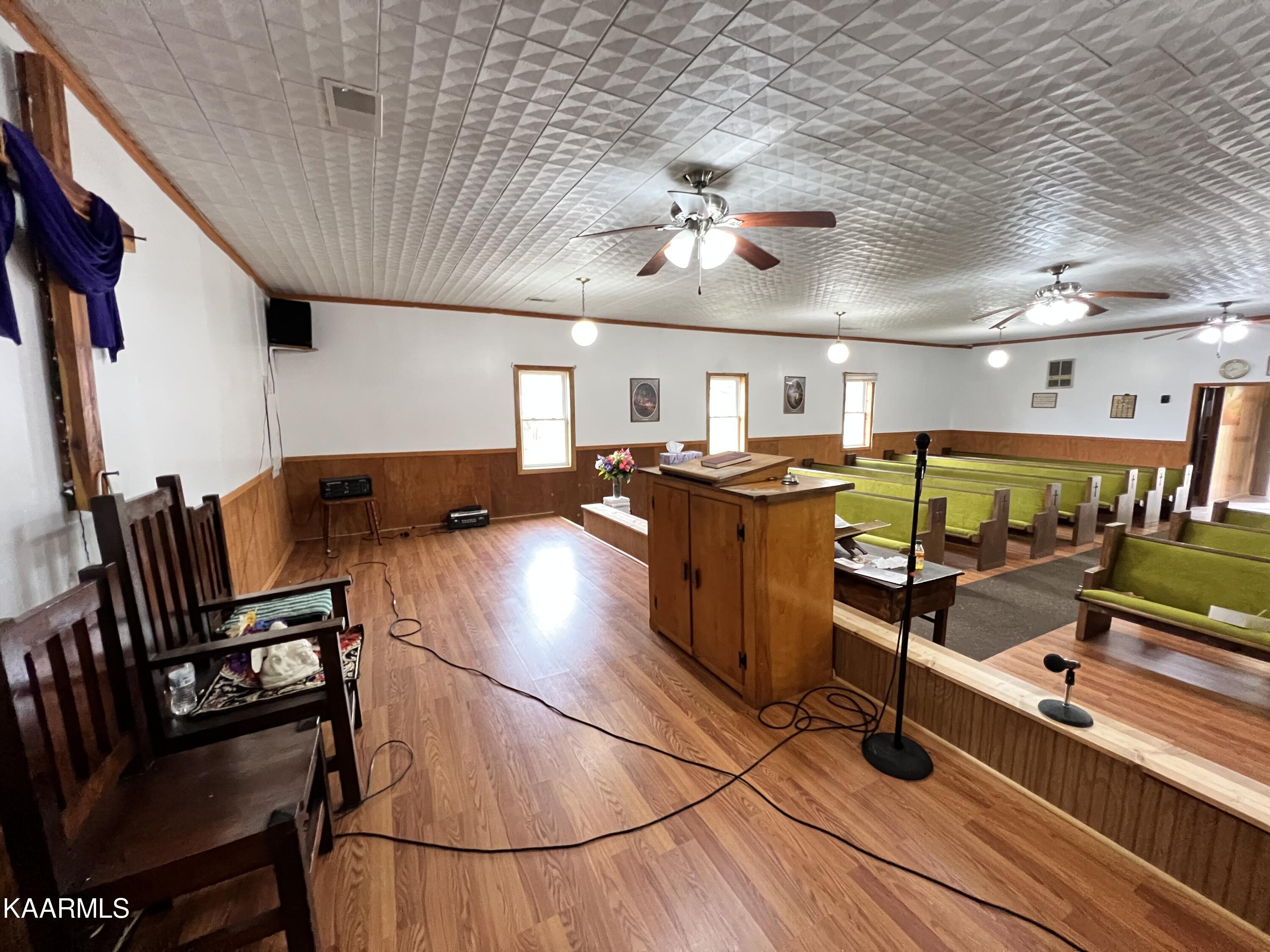 2667 Hurricane Road Jonesville, VA 24263 - Photo 10 of 28 F3DDC018-9C56-4659-98CD-47CDC0AC19AA