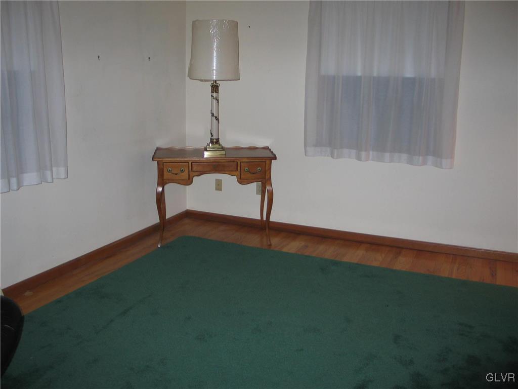 1805 Abington Road Bethlehem, PA 18018 - Photo 20 of 21 Gallery Image 20