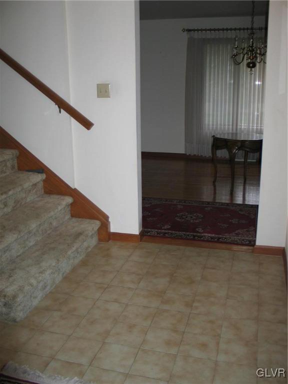1805 Abington Road Bethlehem, PA 18018 - Photo 5 of 21 Gallery Image 5