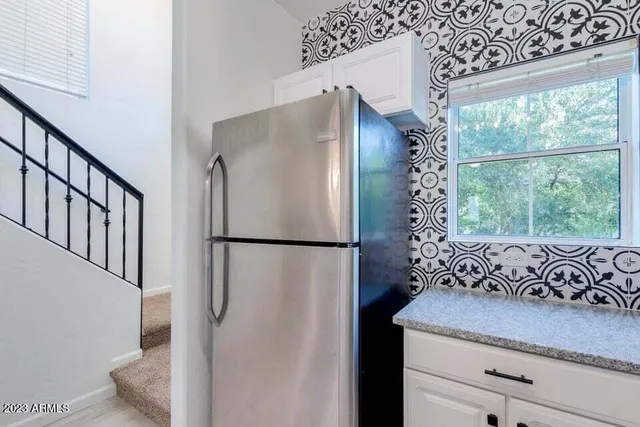 $2,300 | 160 West Commerce Court, Gilbert, AZ 85233