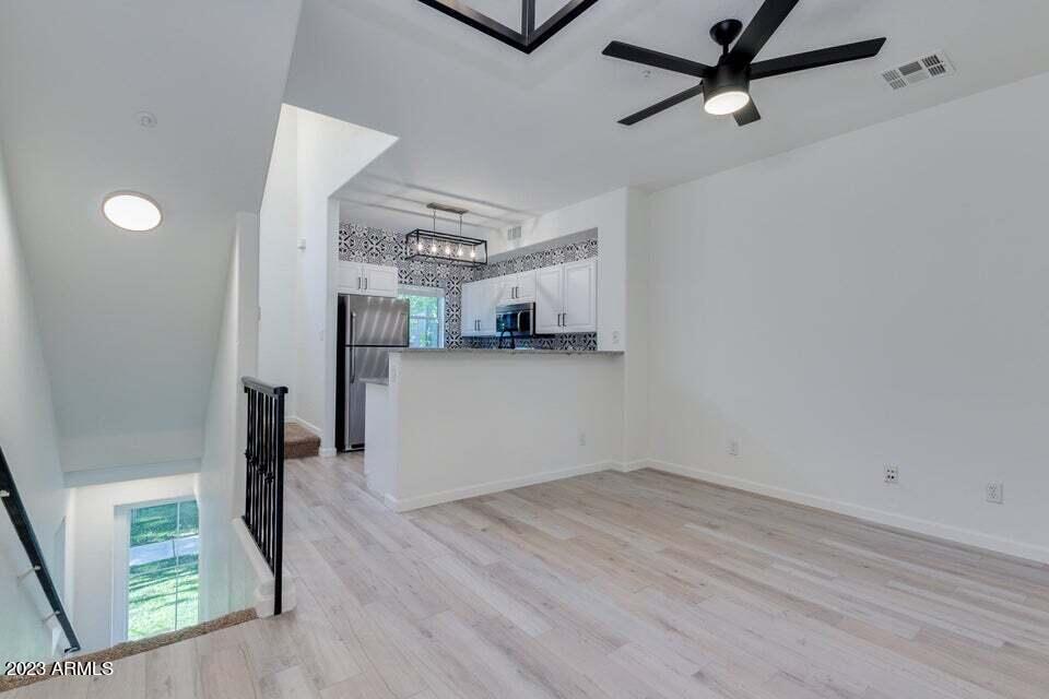 160 West Commerce Court Gilbert, AZ 85233 - Photo 7 of 20 20200512002424553373000000-o