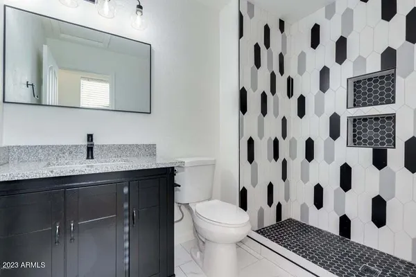 $2,000 | 160 West Commerce Court, Gilbert, AZ 85233